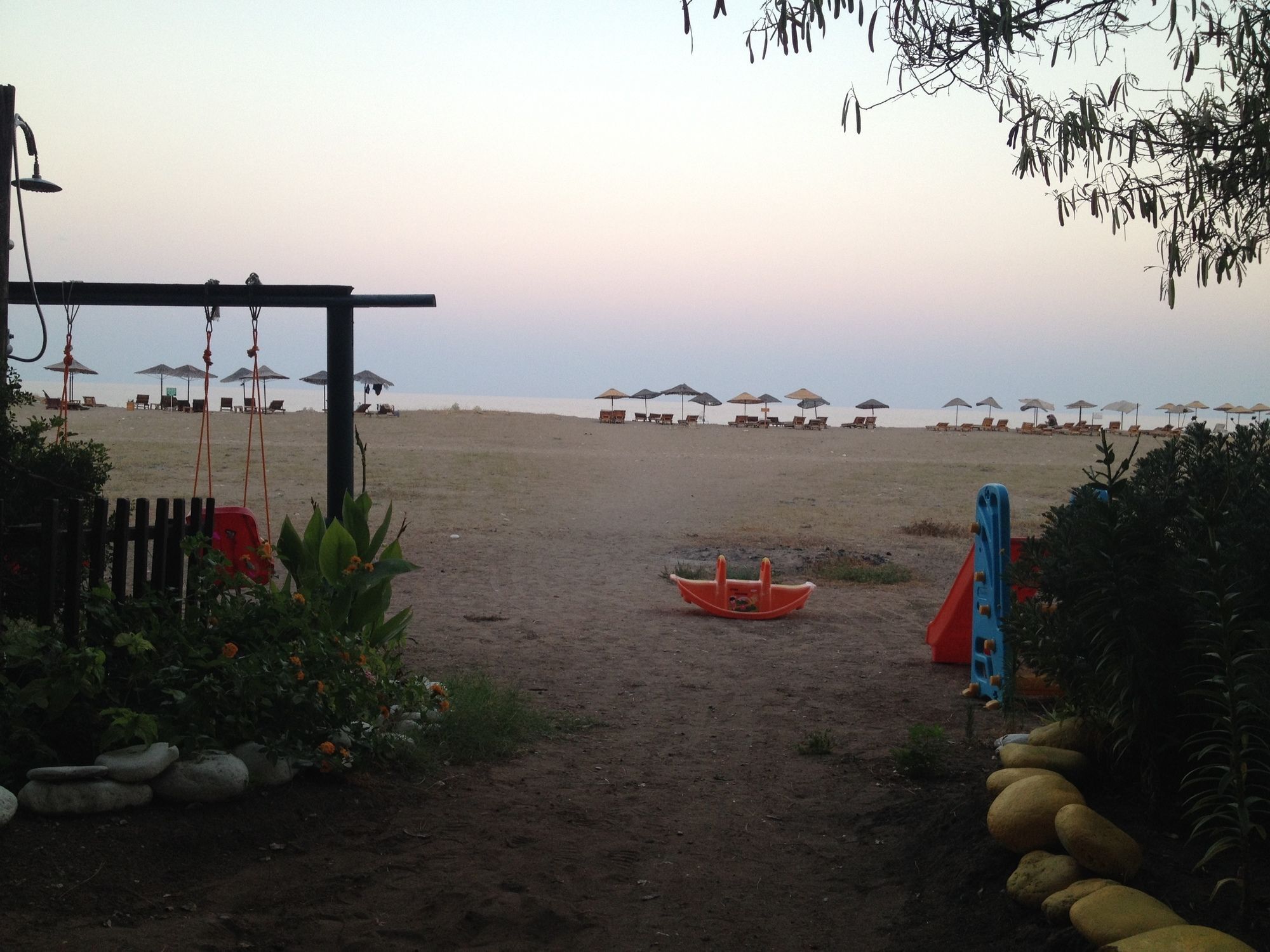 Bellerofon Beach Otel Çıralı Buitenkant foto